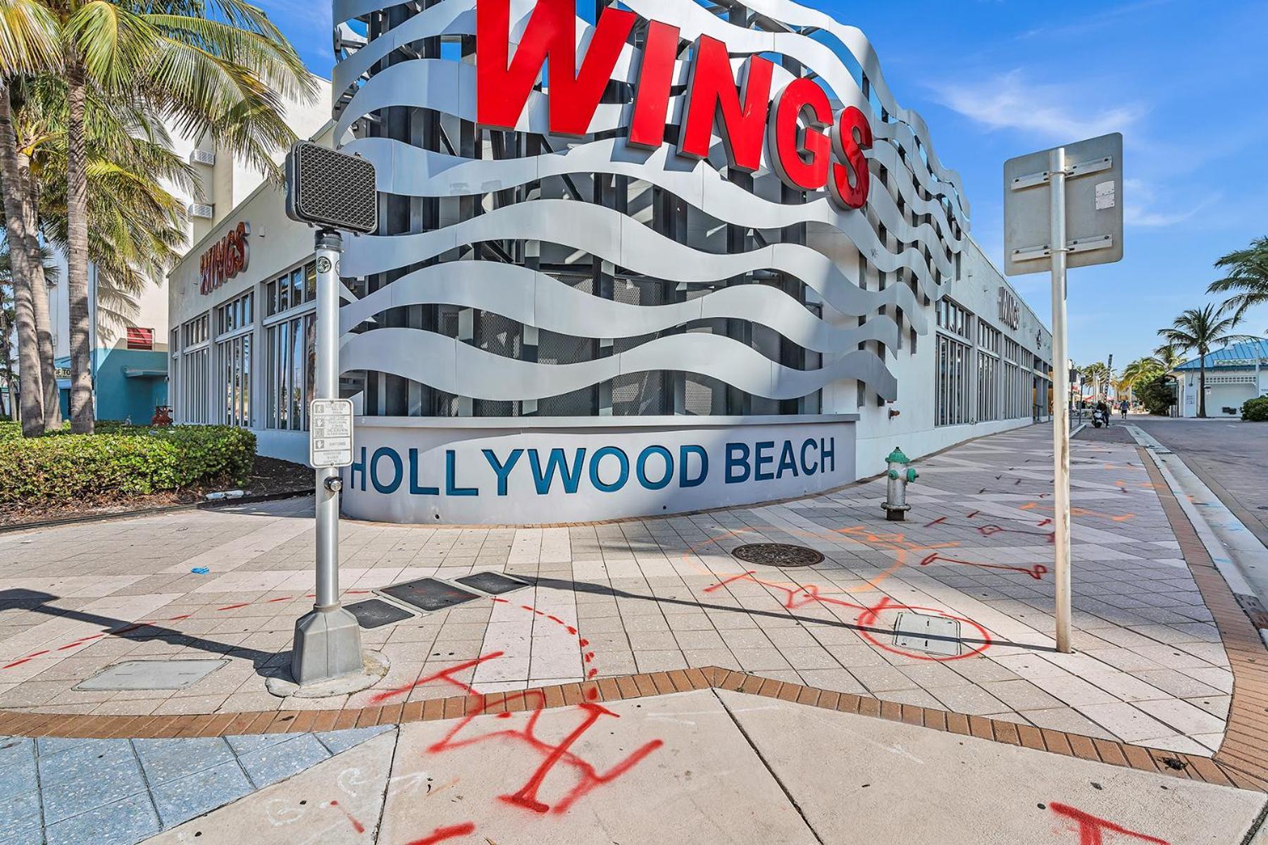 Young Circle & Hollywood Blvd Posh Studio Suite Exterior photo
